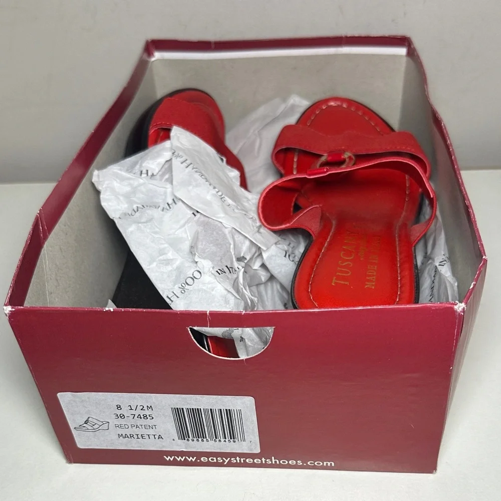 Tuscany New Red Patent Women Sandals - Picture 2 of 9
